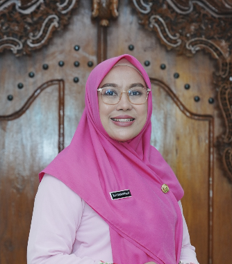 Siti Dinarwenny, SE, M.AB